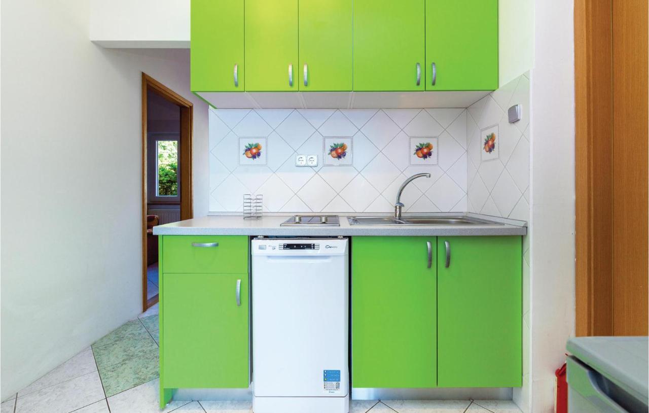 Beautiful Apartment In Crikvenica With Kitchen Dış mekan fotoğraf