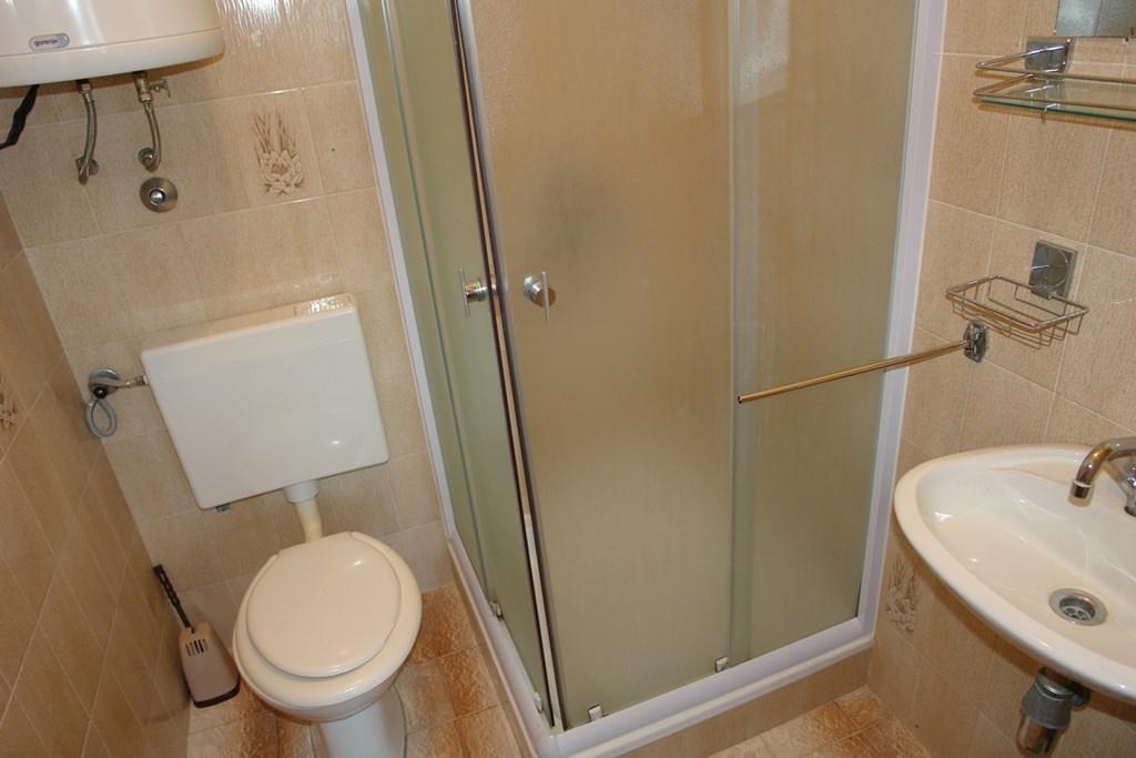 Beautiful Apartment In Crikvenica With Kitchen Oda fotoğraf